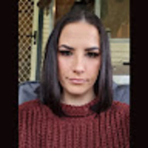 Meet your Posher, Alisha